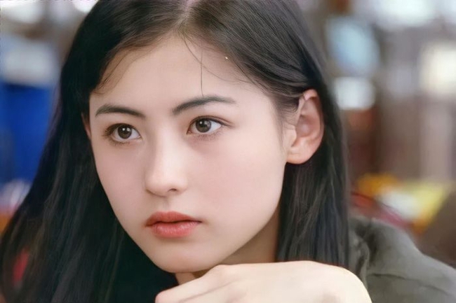 Khi mỹ nhân Hoa ngữ chẳng giữ nổi tình yêu: Phạm Băng Băng cay đắng, Triệu Vy 2 lần bị ruồng bỏ - Ảnh 1. Khi mỹ nhân Hoa ngữ chẳng giữ nổi tình yêu: Phạm Băng Băng cay đắng, Triệu Vy 2 lần bị ruồng bỏ - Ảnh 1.