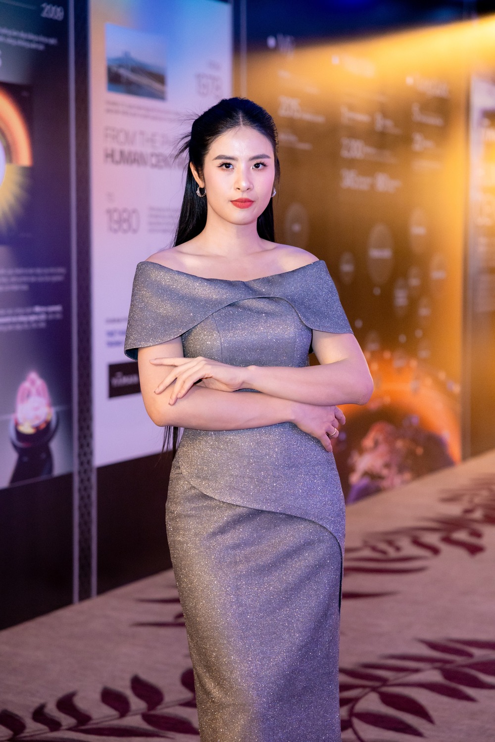 Hoa hậu Ngọc Hân, Á hậu Tú Anh hội ngộ dàn sao Việt - Ảnh 2. Hoa hậu Ngọc Hân, Á hậu Tú Anh hội ngộ dàn sao Việt - Ảnh 2.