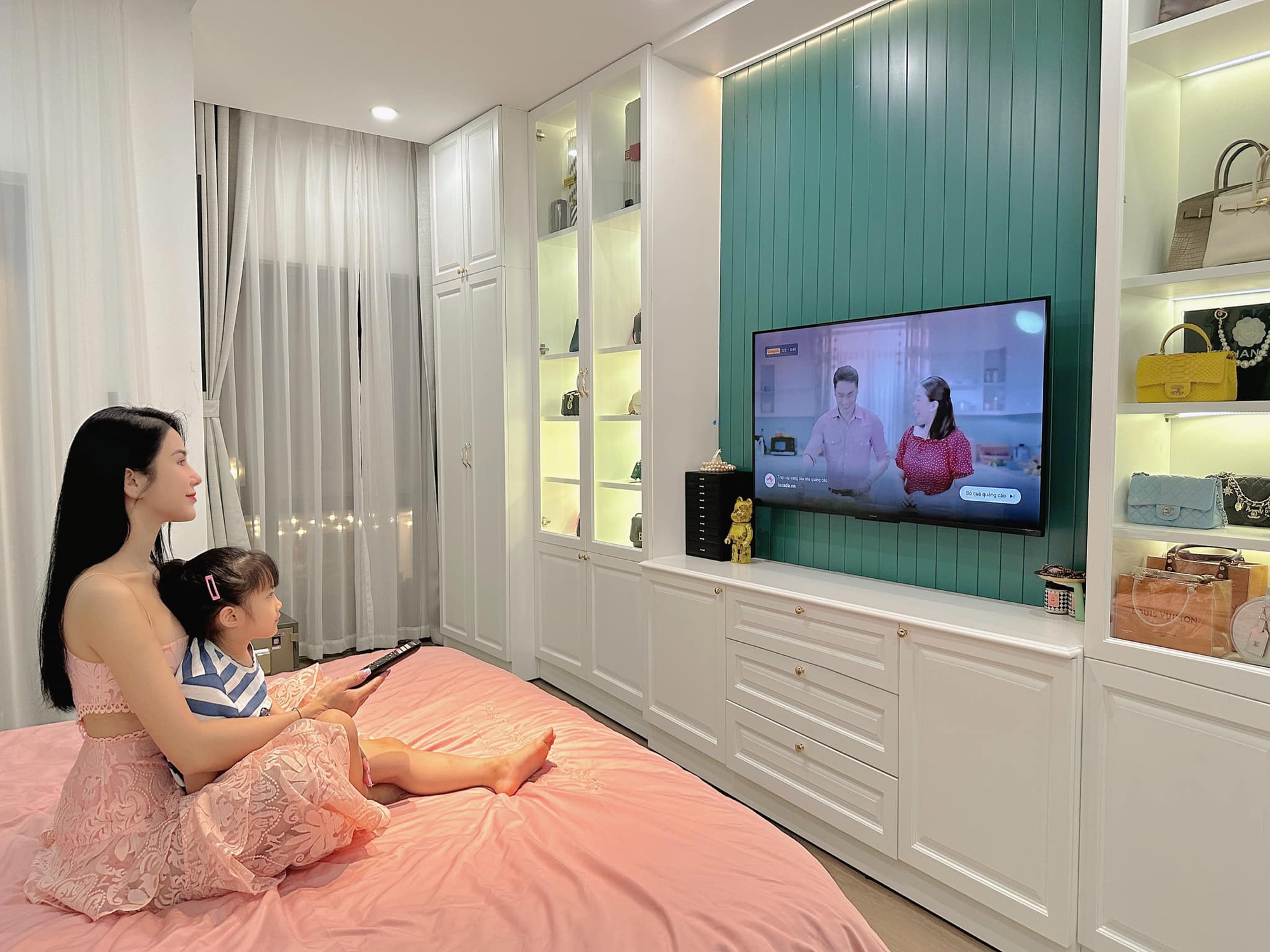 32585949914560875714672564391530466783481313n-16824734688622143643811