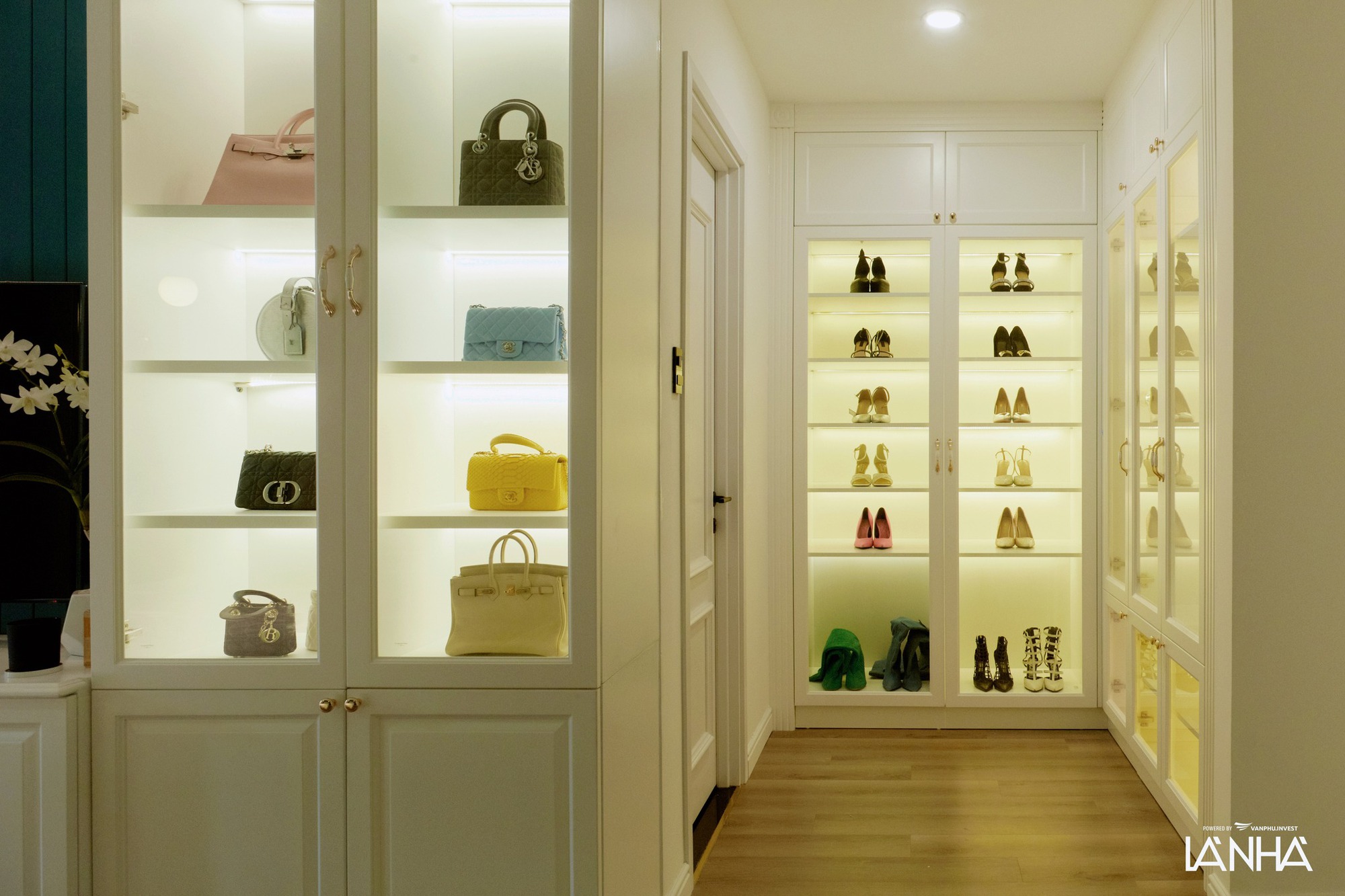 3286550574905092132565423062782067557274300n-16824734694591875223670