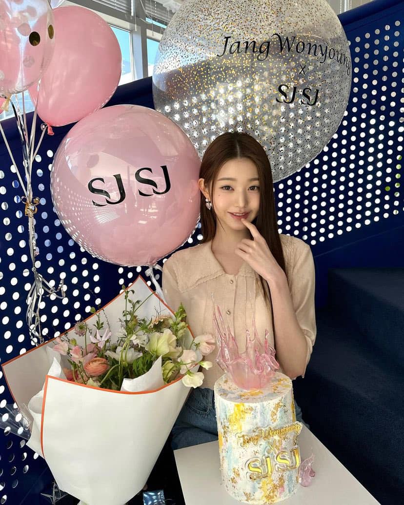 32987858911410104332554264967450836888433964n-16785986572731117948462