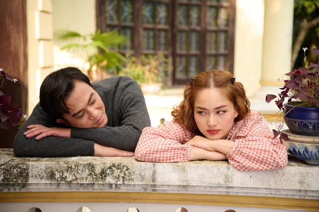 “Tắc kè hoa màn ảnh” Doãn Quốc Đam hoá thân anh chồng quốc dân siêu chiều vợ, khán giả hết lời khen ngợi - Ảnh 3. “Tắc kè hoa màn ảnh” Doãn Quốc Đam hoá thân anh chồng quốc dân siêu chiều vợ, khán giả hết lời khen ngợi - Ảnh 3.