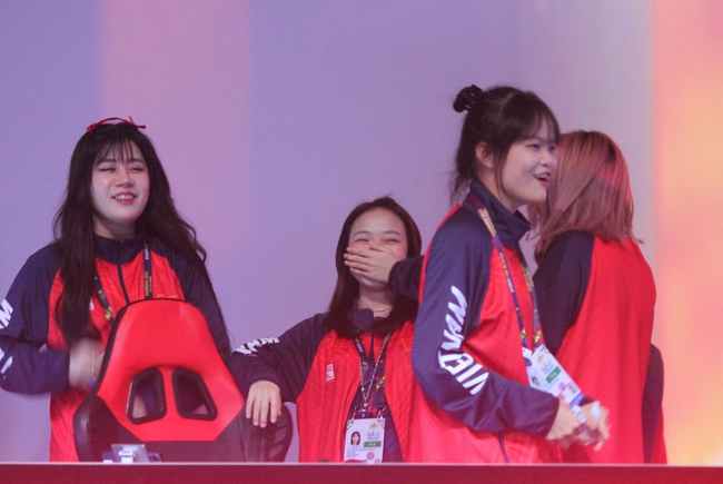 Esports Việt có thêm một tấm huy chương, MLBB thành công trong lần đầu ra đấu trường lớn? - Ảnh 2. Esports Việt có thêm một tấm huy chương, MLBB thành công trong lần đầu ra đấu trường lớn? - Ảnh 2.