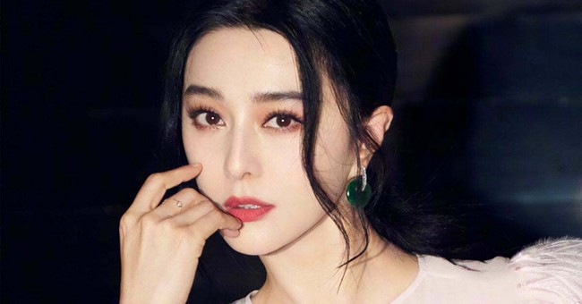 Khi mỹ nhân Hoa ngữ chẳng giữ nổi tình yêu: Phạm Băng Băng cay đắng, Triệu Vy 2 lần bị ruồng bỏ - Ảnh 12. Khi mỹ nhân Hoa ngữ chẳng giữ nổi tình yêu: Phạm Băng Băng cay đắng, Triệu Vy 2 lần bị ruồng bỏ - Ảnh 12.