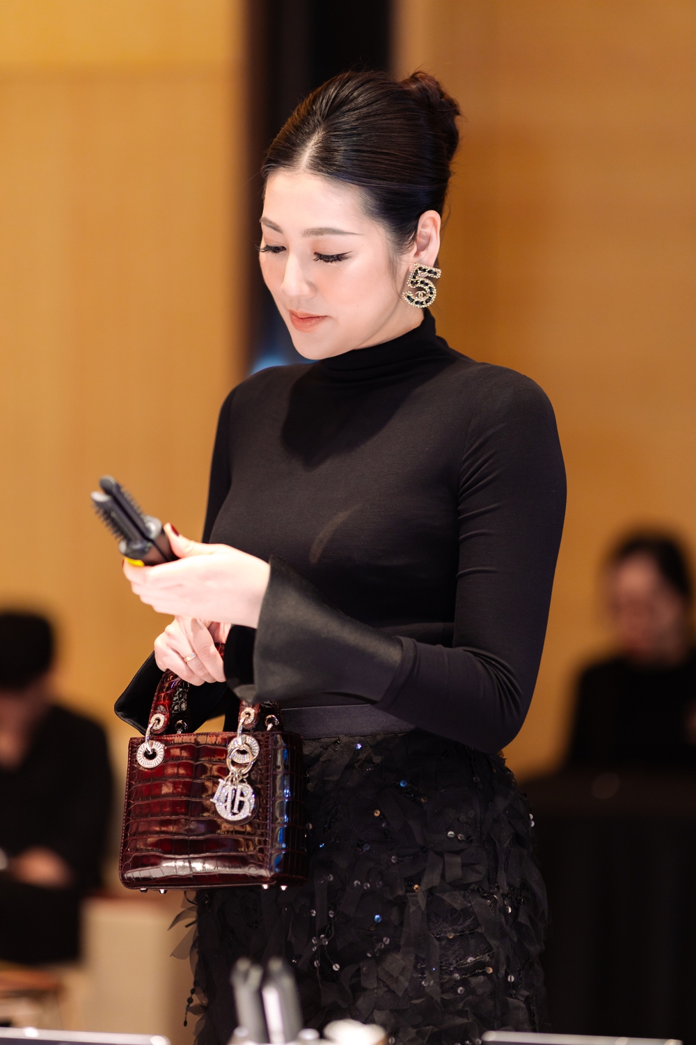 Hoa hậu Ngọc Hân, Á hậu Tú Anh hội ngộ dàn sao Việt - Ảnh 6. Hoa hậu Ngọc Hân, Á hậu Tú Anh hội ngộ dàn sao Việt - Ảnh 6.