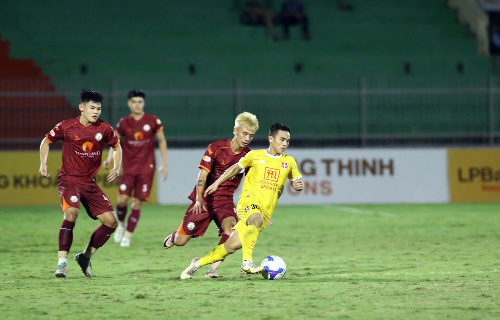 Nhận định bóng đá V-League hôm nay 19/1: Nam Định vs Thể Công, Đà Nẵng vs Hà Nội - Ảnh 10. Nhận định bóng đá V-League hôm nay 19/1: Nam Định vs Thể Công, Đà Nẵng vs Hà Nội - Ảnh 10.