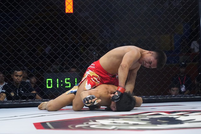 MMA Lion Championship 18: Võ sĩ HCĐ ASIAD 18 giành chiến thắng knock out đối thủ - Ảnh 2. MMA Lion Championship 18: Võ sĩ HCĐ ASIAD 18 giành chiến thắng knock out đối thủ - Ảnh 2.