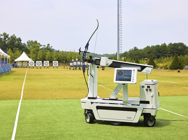 Được đầu tư gần 100 tỷ, dùng cả rô bốt khi tập luyện, đội bắn Hàn Quốc lập kỳ tích ngoạn mục ở Olympic - Ảnh 3. Được đầu tư gần 100 tỷ, dùng cả rô bốt khi tập luyện, đội bắn Hàn Quốc lập kỳ tích ngoạn mục ở Olympic - Ảnh 3.