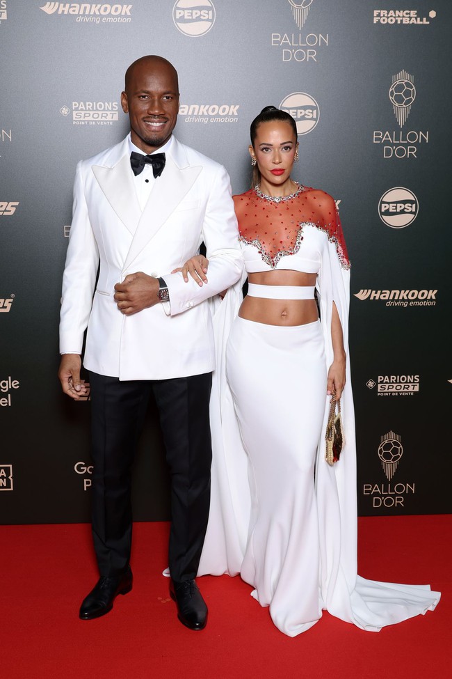 Những bóng hồng khoe sắc ở thảm đỏ Quả bóng Vàng 2024 - Ảnh 7. Những bóng hồng khoe sắc ở thảm đỏ Quả bóng Vàng 2024 - Ảnh 7.