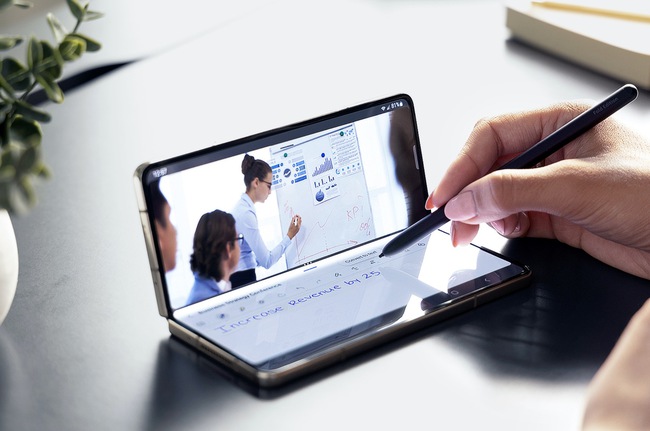 Gần 80% trả lời "Không", tại sao người dùng Android không mặn mà với root máy nữa - Ảnh 6. Gần 80% trả lời "Không", tại sao người dùng Android không mặn mà với root máy nữa - Ảnh 6.