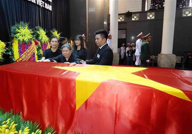 Lễ viếng Tổng Bí thư Nguyễn Phú Trọng sáng ngày 26/7 - Ảnh 3. Lễ viếng Tổng Bí thư Nguyễn Phú Trọng sáng ngày 26/7 - Ảnh 3.