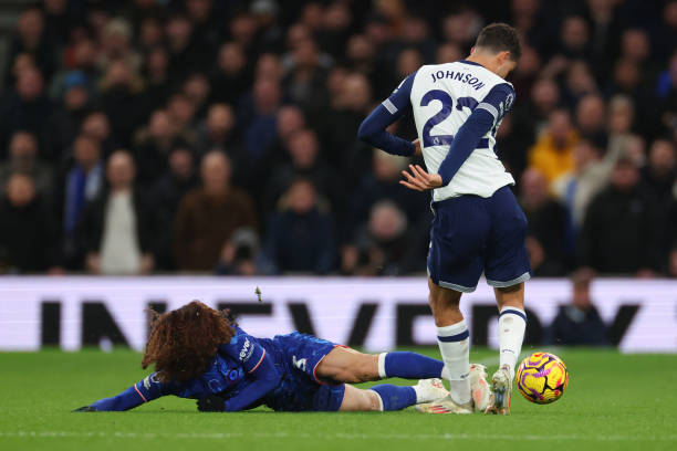 Hãng giày nổi tiếng thế giới gặp thảm họa vì chuyện khó tin xảy ra với ngôi sao Chelsea - Ảnh 1. Hãng giày nổi tiếng thế giới gặp thảm họa vì chuyện khó tin xảy ra với ngôi sao Chelsea - Ảnh 1.