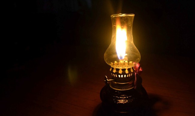 Chữ và nghĩa: 'Đèn Hoa Kỳ', 'thịt kho Tàu' có viết hoa không? - Ảnh 1.