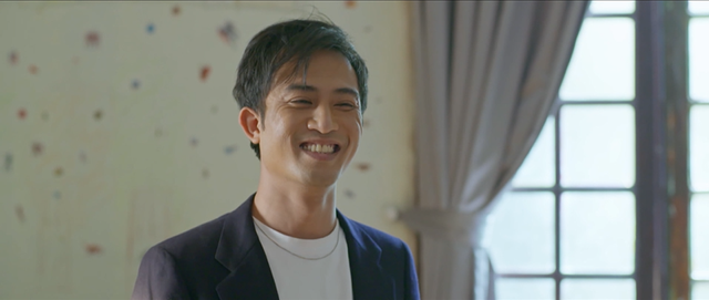 “Tắc kè hoa màn ảnh” Doãn Quốc Đam hoá thân anh chồng quốc dân siêu chiều vợ, khán giả hết lời khen ngợi - Ảnh 2. “Tắc kè hoa màn ảnh” Doãn Quốc Đam hoá thân anh chồng quốc dân siêu chiều vợ, khán giả hết lời khen ngợi - Ảnh 2.