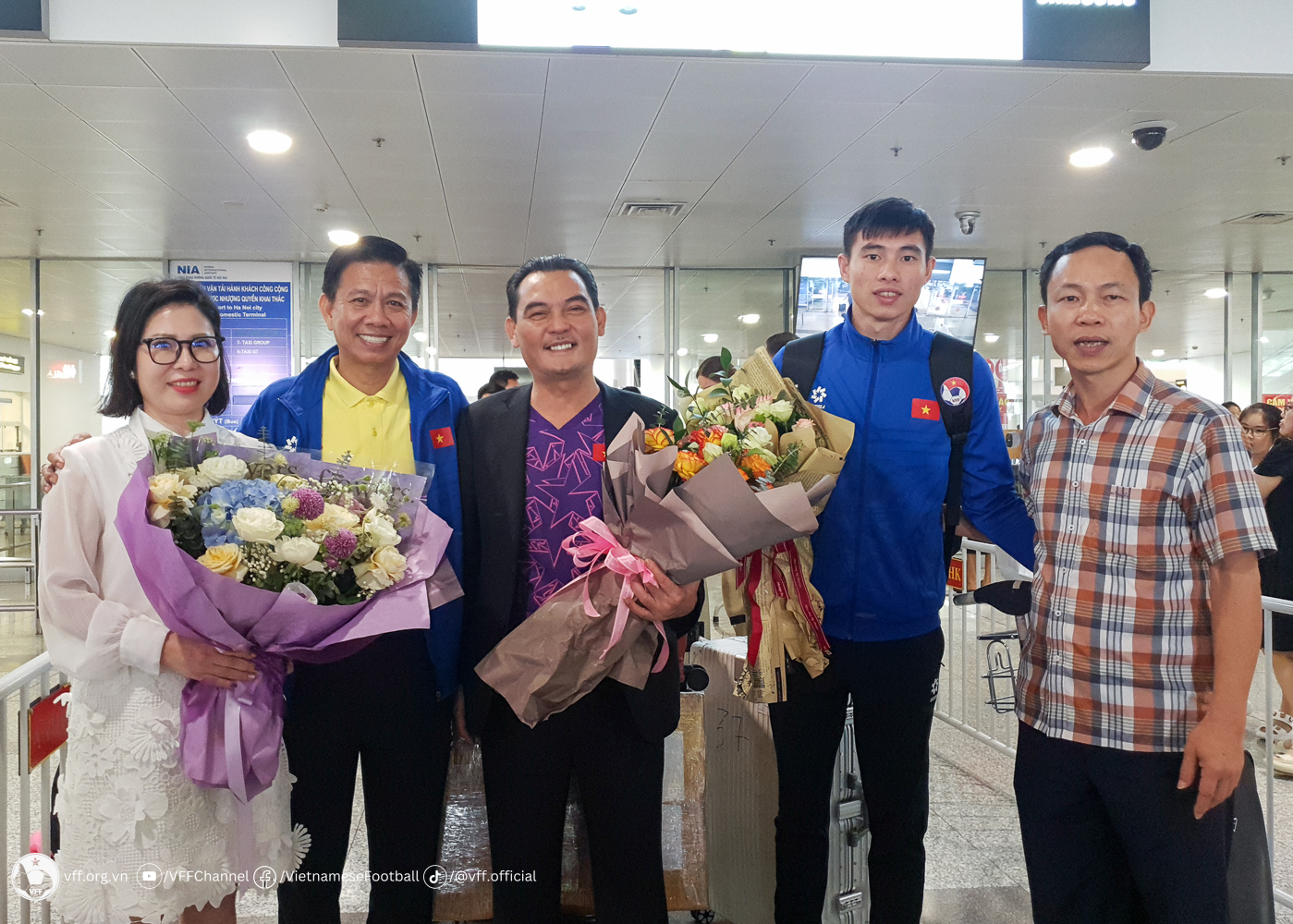 U23 Việt Nam về nước, khép lại hành trình biến động tại VCK U23 châu Á 2024 - Ảnh 2. U23 Việt Nam về nước, khép lại hành trình biến động tại VCK U23 châu Á 2024 - Ảnh 2.