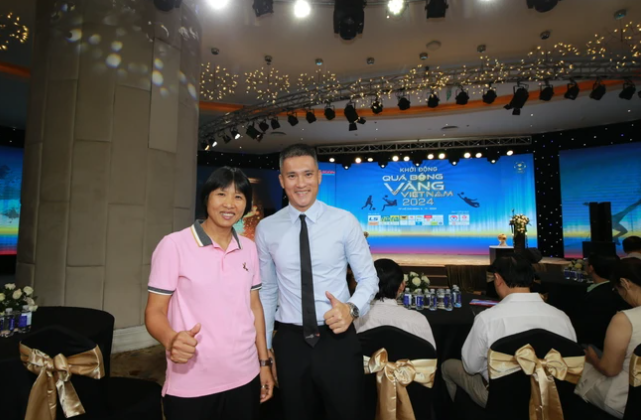 Lê Công Vinh chọn ai cho Quả bóng vàng Việt Nam 2024 ? - Ảnh 1. Lê Công Vinh chọn ai cho Quả bóng vàng Việt Nam 2024 ? - Ảnh 1.