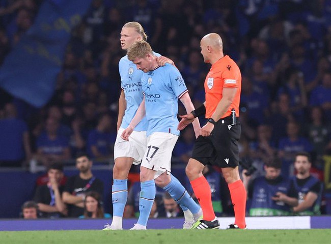 Rodri hóa người hùng, Man City đánh bại Inter, hoàn tất cú ăn ba lịch sử - Ảnh 1.