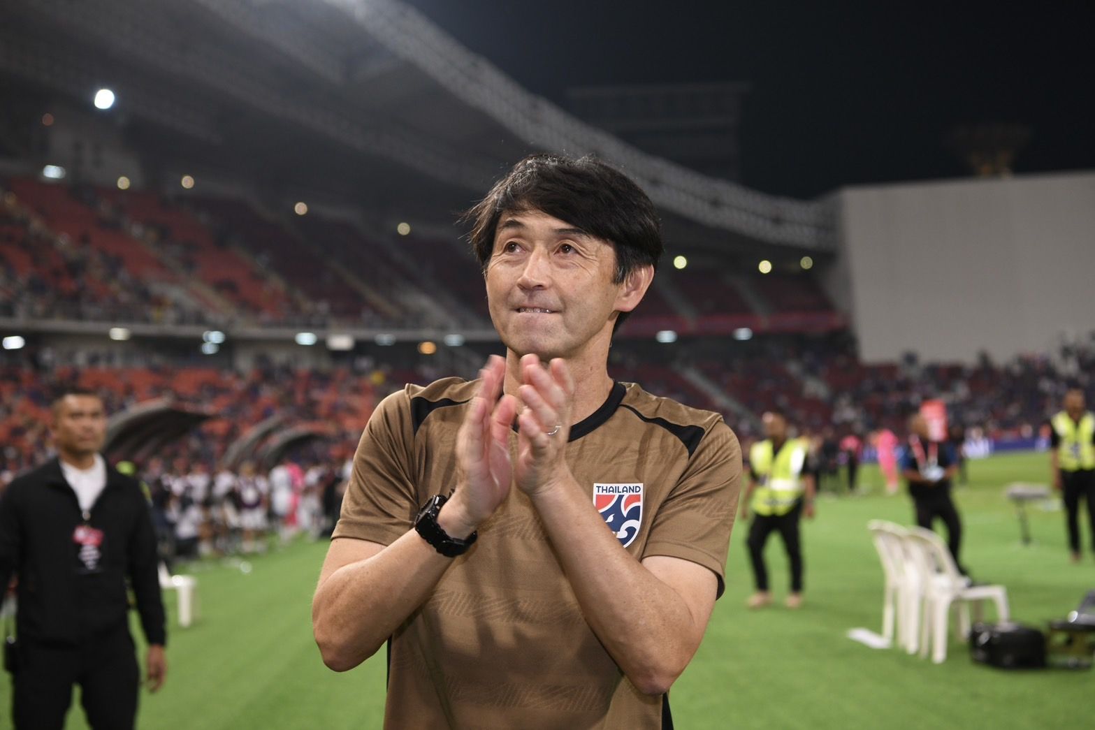 Tin nóng bóng đá Việt 31/12: Xuân Son đau nhẹ, Thái Lan muốn thắng đội tuyển Việt Nam hai trận chung kết - Ảnh 2. Tin nóng bóng đá Việt 31/12: Xuân Son đau nhẹ, Thái Lan muốn thắng đội tuyển Việt Nam hai trận chung kết - Ảnh 2.