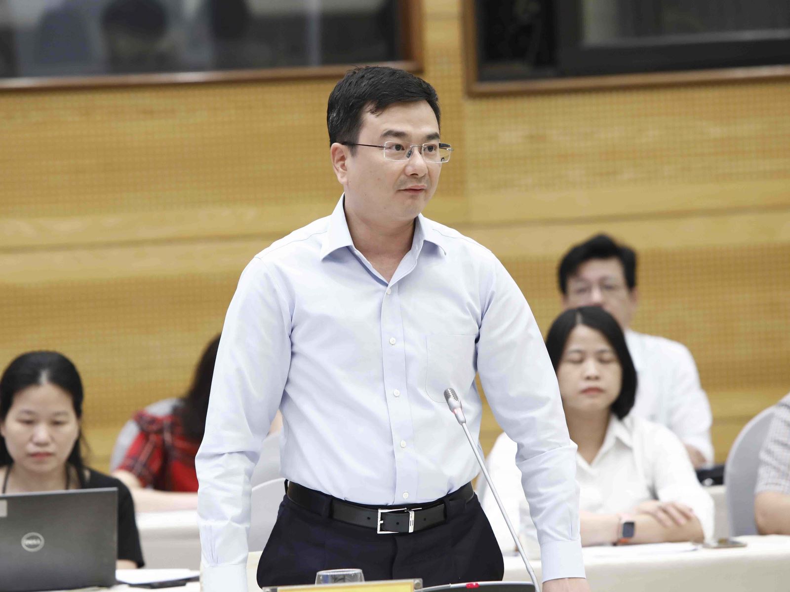 hop_bao_chinh_phu2910top-1 Chú thích ảnh