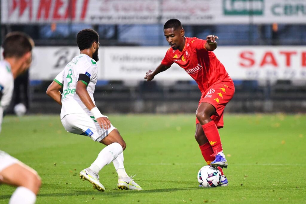 Đội hình 11 ngôi sao Việt kiều trên thế giới chờ góp sức cho ĐT Việt Nam khiến CĐV mong ngóng - Ảnh 4.