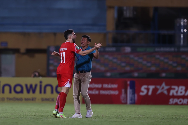 Tin nóng bóng đá Việt 9/9: Trung vệ nhập tịch của ĐT Thái Lan tự tin vô hiệu hóa Quang Hải, CLB 'đại gia' hạng Nhất lại đổi tên - Ảnh 3. Tin nóng bóng đá Việt 9/9: Trung vệ nhập tịch của ĐT Thái Lan tự tin vô hiệu hóa Quang Hải, CLB 'đại gia' hạng Nhất lại đổi tên - Ảnh 3.