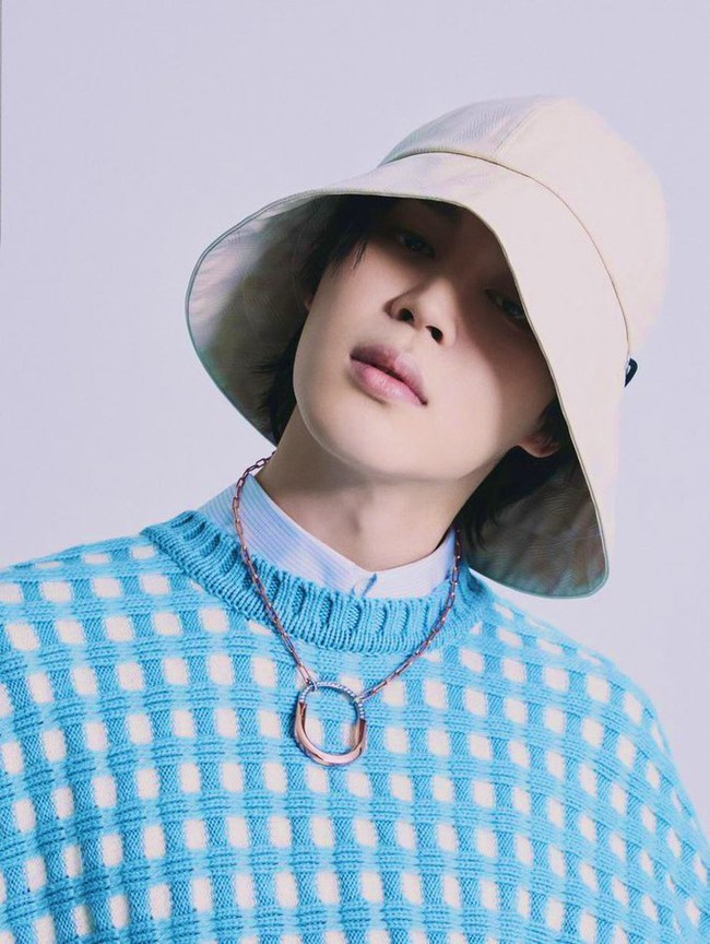 Nhờ tác động của Jimin BTS doanh thu hàng năm của Dior cao kỷ lục ở Hàn Quốc vào năm 2023 - Ảnh 1. Nhờ tác động của Jimin BTS doanh thu hàng năm của Dior cao kỷ lục ở Hàn Quốc vào năm 2023 - Ảnh 1.