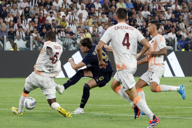 Juventus bị Roma cầm hòa ở vòng 3 Serie A Juventus bị Roma cầm hòa ở vòng 3 Serie A