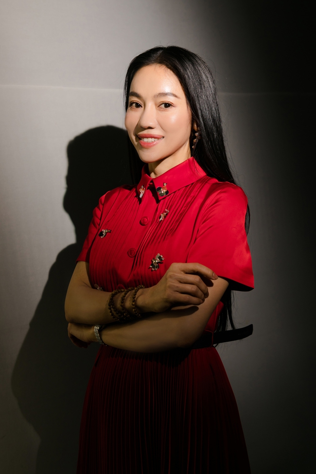 "Bà trùm Hoa hậu" Phạm Kim Dung: Đợi ngày mặc áo cô dâu, làm đám cưới chính thức với đạo diễn Hoàng Nhật Nam - Ảnh 4.