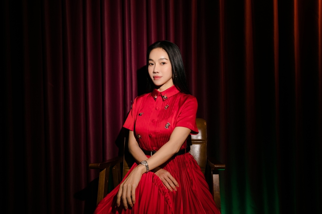 "Bà trùm Hoa hậu" Phạm Kim Dung: Đợi ngày mặc áo cô dâu, làm đám cưới chính thức với đạo diễn Hoàng Nhật Nam - Ảnh 3.