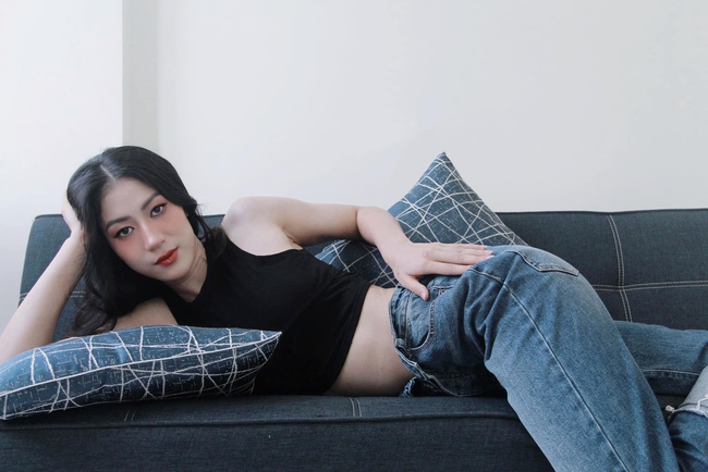 Hình ảnh gợi cảm của hoa khôi bóng chuyền Kiều Trinh Hình ảnh gợi cảm của hoa khôi bóng chuyền Kiều Trinh