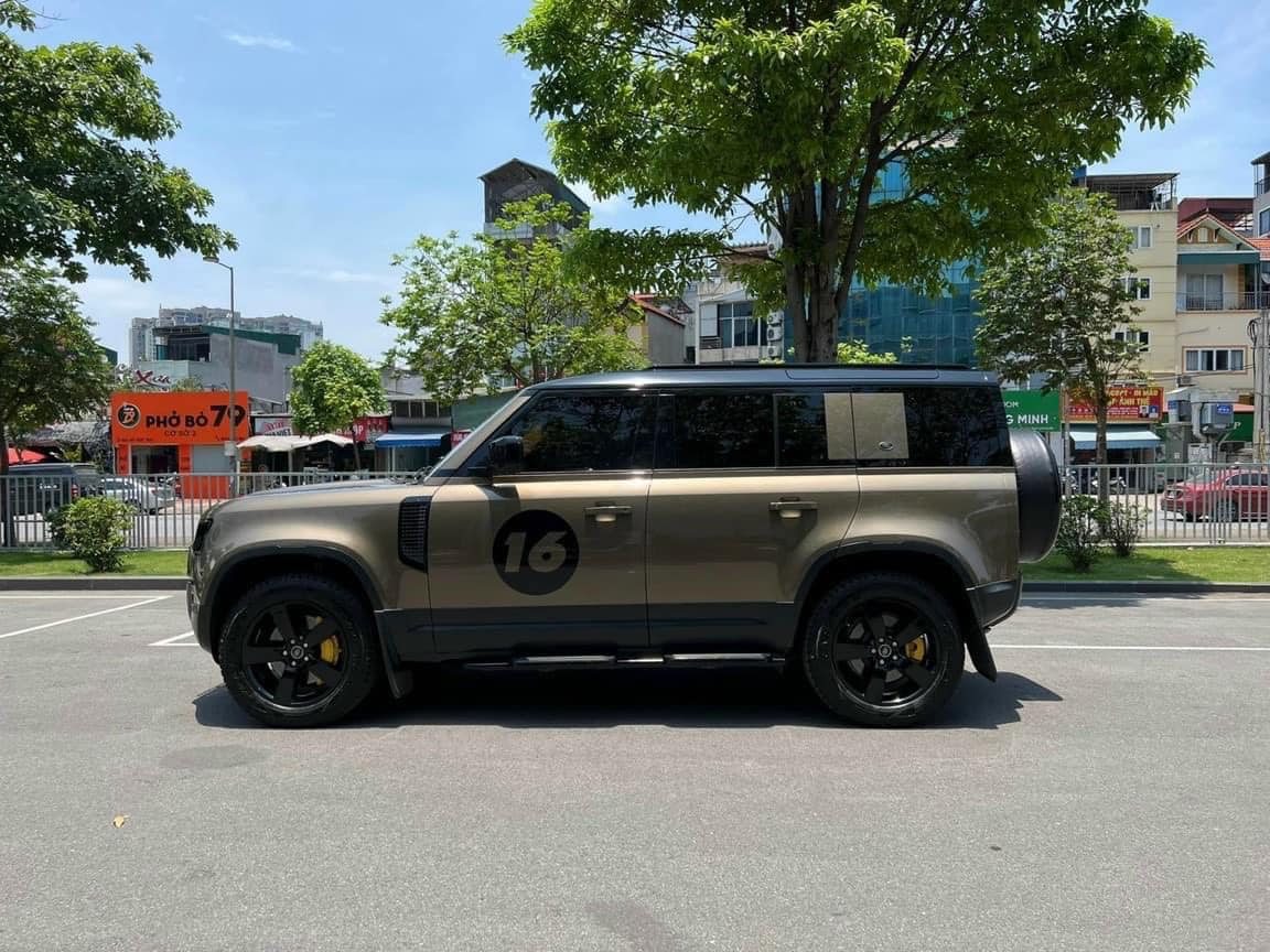 land-rover-defender-xe-cu-4-1684303999557412769187