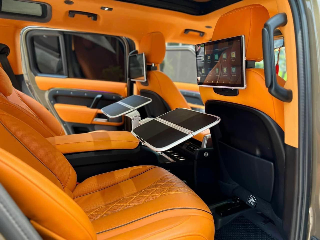 land-rover-defender-xe-cu-6-1684303999599584127489