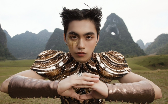 MV 'Open your eyes': Đang thấy một Mono rõ ràng hơn! - Ảnh 1. MV 'Open your eyes': Đang thấy một Mono rõ ràng hơn! - Ảnh 1.