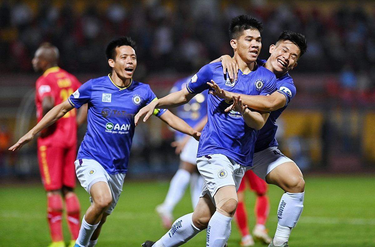 nganvandai2-1 Chú thích ảnh