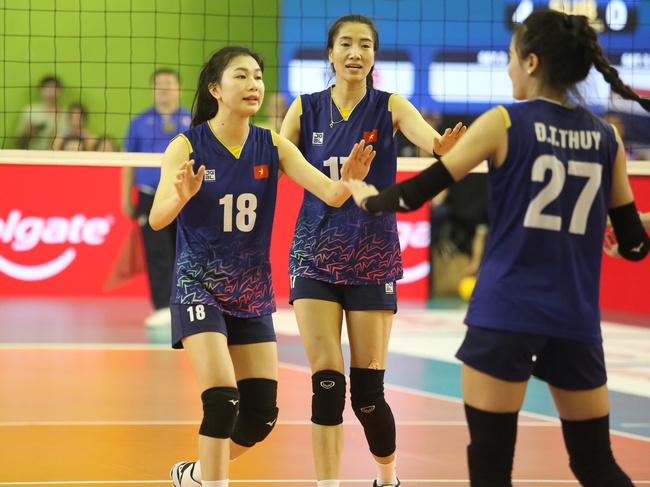 Phạm Thị Hiền (số 18) là nhân tố X của bóng chuyền nữ Việt Nam