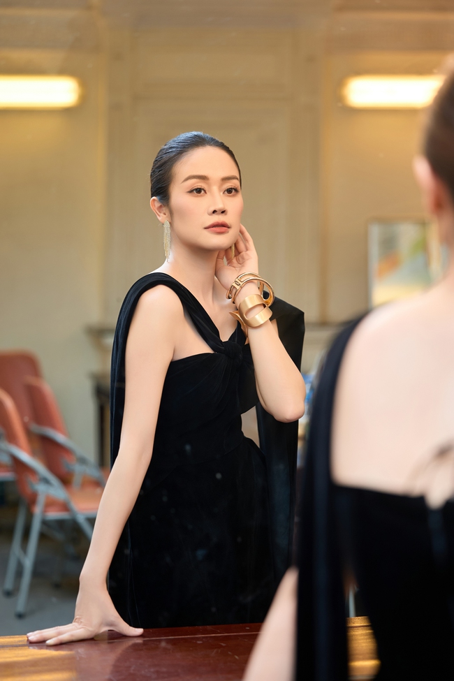 MC Phí Linh: Ấn tượng nhất là 'chất Hà Nội' của Cống hiến - Ảnh 2. MC Phí Linh: Ấn tượng nhất là 'chất Hà Nội' của Cống hiến - Ảnh 2.