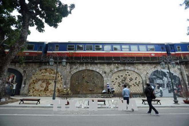 phunghung2 Chú thích ảnh