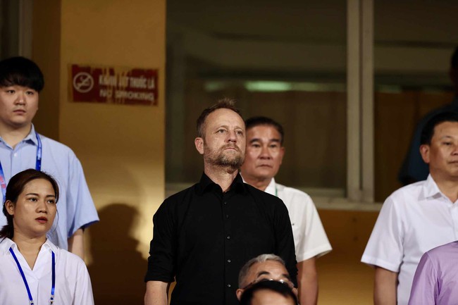 Tin nóng bóng đá Việt 27/5: HLV Polking phản ứng sau thất bại của CAHN, Huỳnh Như thất vọng với VAR - Ảnh 2. Tin nóng bóng đá Việt 27/5: HLV Polking phản ứng sau thất bại của CAHN, Huỳnh Như thất vọng với VAR - Ảnh 2.