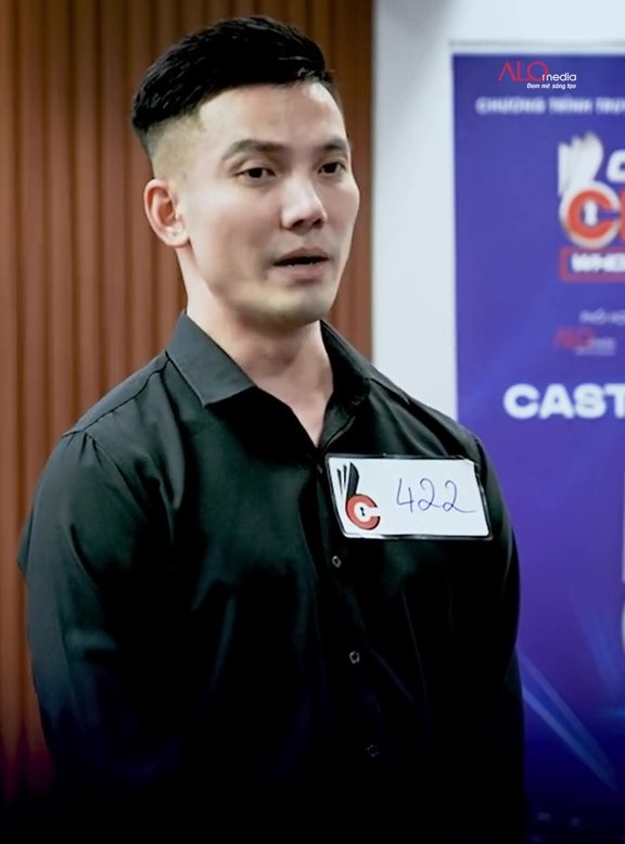 Khách siêu giàu vào nhà hàng sang trọng để trang điểm, quản lý phải làm gì? - Ảnh 2. Khách siêu giàu vào nhà hàng sang trọng để trang điểm, quản lý phải làm gì? - Ảnh 2.