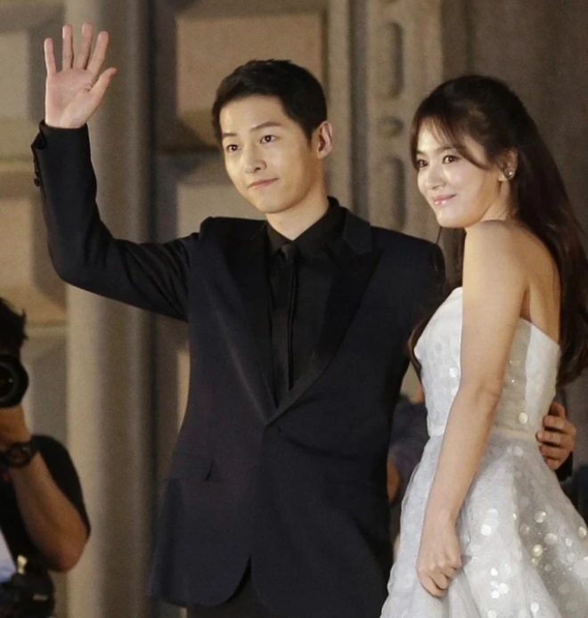 song-hye-kyo-dam-cuoi-1688267024208226462559