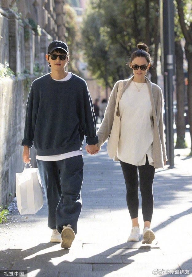 Con trai mới sinh của Song Joong Ki đang gây sốt vì một lý do bất ngờ 'không thể tin nổi' - Ảnh 1. Con trai mới sinh của Song Joong Ki đang gây sốt vì một lý do bất ngờ 'không thể tin nổi' - Ảnh 1.