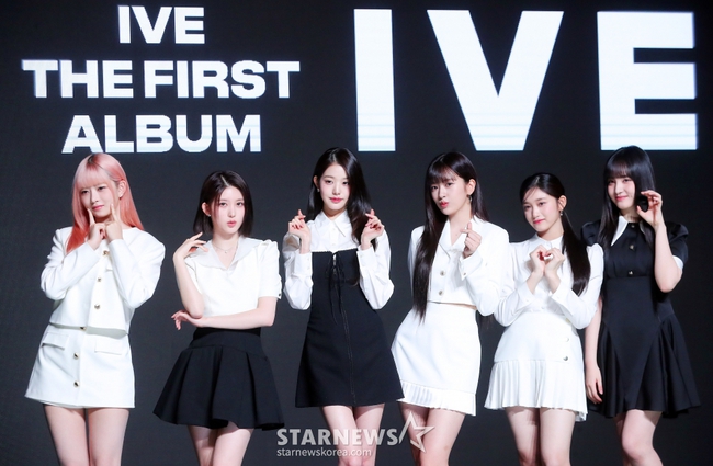 Nữ thần Kpop thế hệ mới Jang Won Young gây sốt với visual "vô thực" qua ảnh chưa chỉnh sửa, khiến fan thốt lên: “Sao có người đẹp như vậy?” - Ảnh 2.