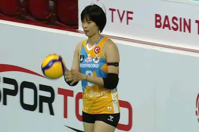 CLB chủ quản tiết lộ thông tin mới nhất về Trần Thị Thanh Thúy ở châu Âu - Ảnh 1. CLB chủ quản tiết lộ thông tin mới nhất về Trần Thị Thanh Thúy ở châu Âu - Ảnh 1.