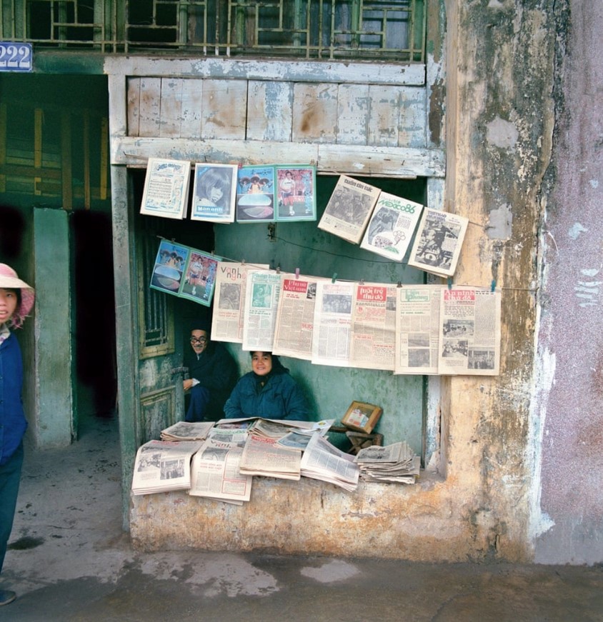 Bảng vàng Giải thưởng 'Bùi Xuân Phái - Vì tình yêu Hà Nội' từ 2008 - 2023 - Ảnh 4. Bảng vàng Giải thưởng 'Bùi Xuân Phái - Vì tình yêu Hà Nội' từ 2008 - 2023 - Ảnh 4.