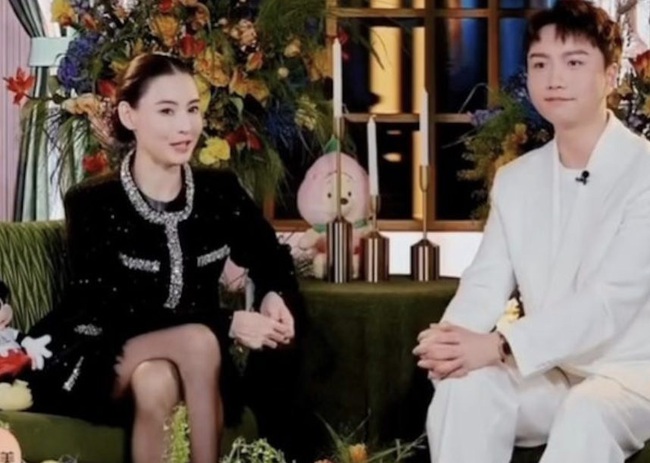 Trương Bá Chi tỏa sáng trở lại với doanh thu kỷ lục hơn 300 triệu đồng trong 2 giờ - Ảnh 1. Trương Bá Chi tỏa sáng trở lại với doanh thu kỷ lục hơn 300 triệu đồng trong 2 giờ - Ảnh 1.