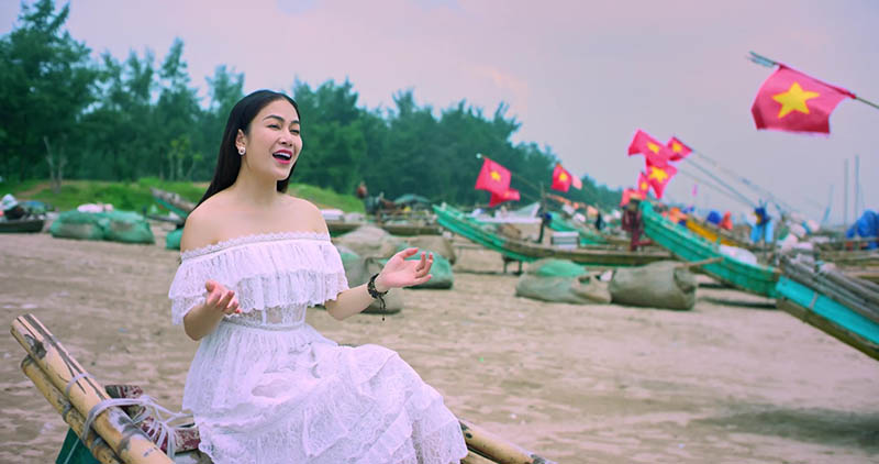 tuyet-nga-ngoc-sang-xu-thanh208-1 Chú thích ảnh