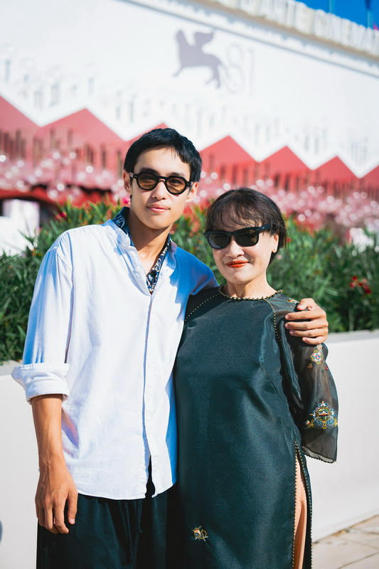 Con trai cặp nghệ sĩ Tú Oanh - Bùi Thạc Chuyên lấn sân diễn xuất - Ảnh 3. Con trai cặp nghệ sĩ Tú Oanh - Bùi Thạc Chuyên lấn sân diễn xuất - Ảnh 3.